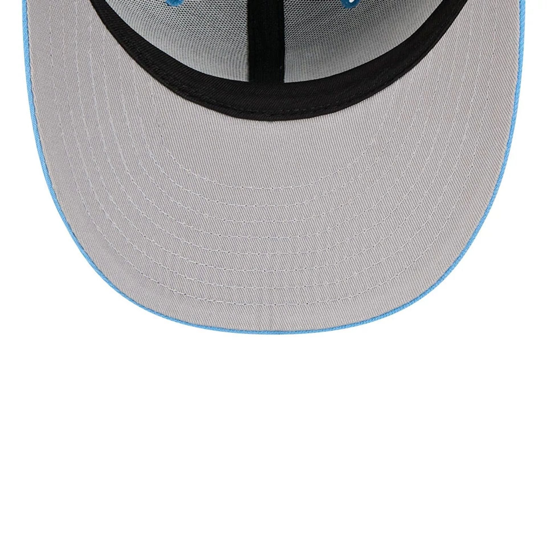 Pictured is this MLB Tweedy Cotton LA Dodgers 59FIFTY Fitted cap in pastel blue. 2