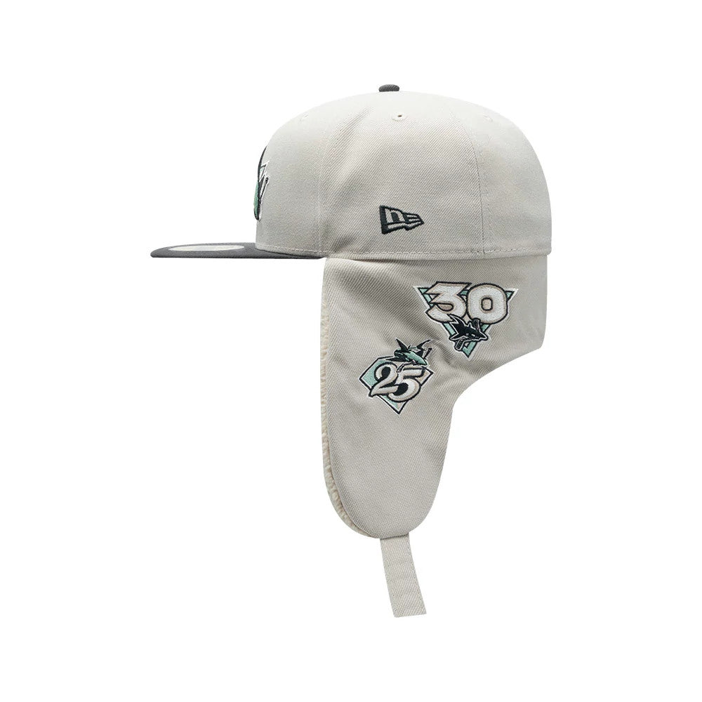 Pictured is this NHL Patch San Jose Sharks Dogear 59FIFTY Fitted cap in light beige. 9