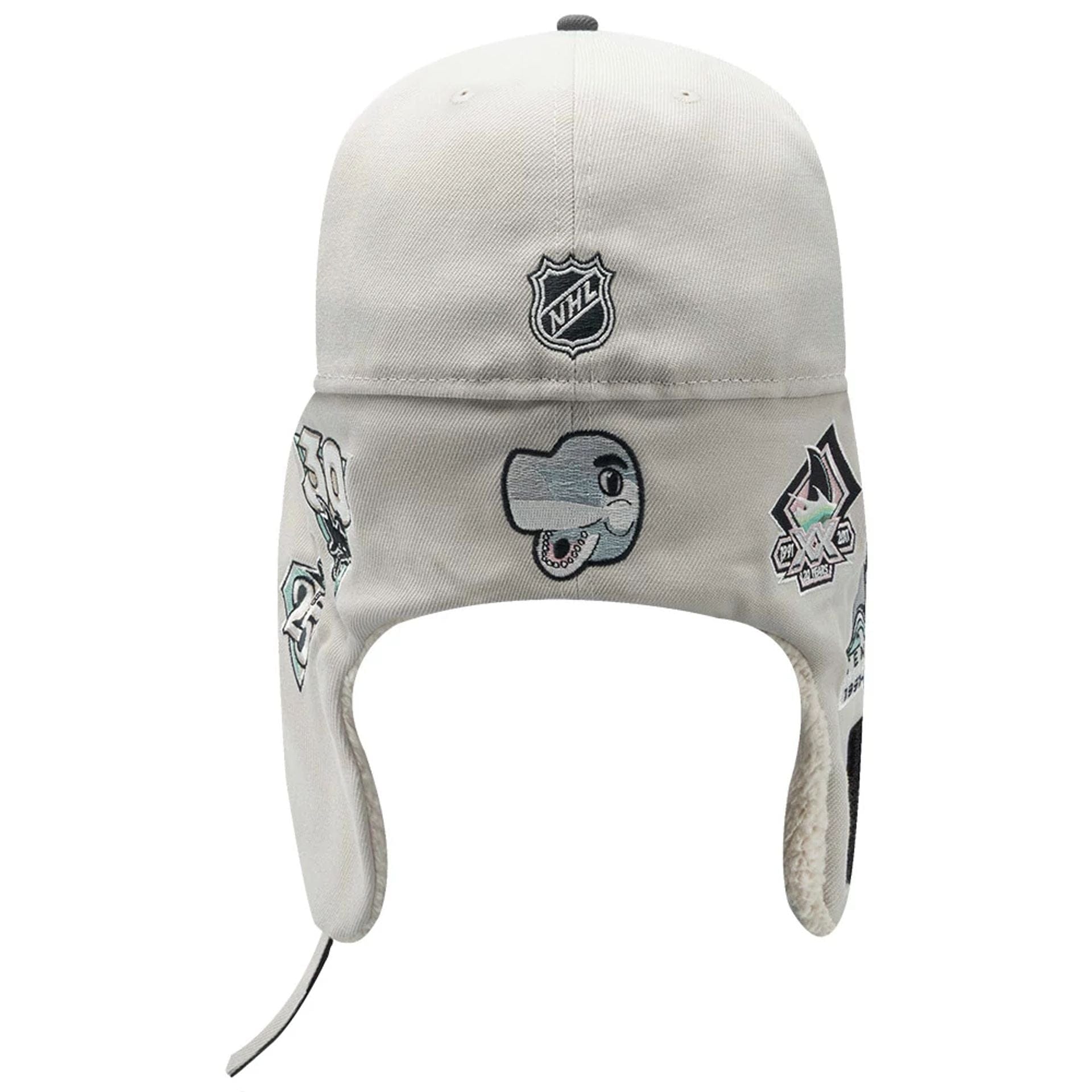 Pictured is this NHL Patch San Jose Sharks Dogear 59FIFTY Fitted cap in light beige. 6