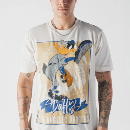 The model is wearing this MLB X Looney Tunes LA Dodgers T-Shirt in Cream. 3