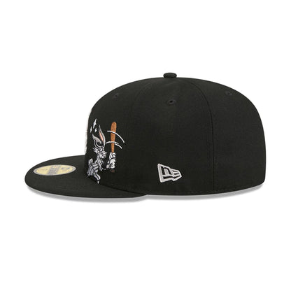 Pictured is this MLB X Looney Tunes Bugs Bunny Chicago White Sox 59FIFTY Fitted cap in black. 7