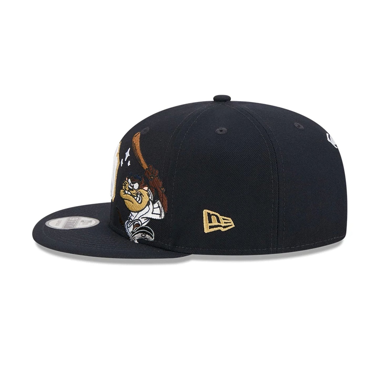 Pictured is this MLB X Looney Tunes Taz New York Yankees 9FIFTY Snapback Adjustable cap in navy. 6
