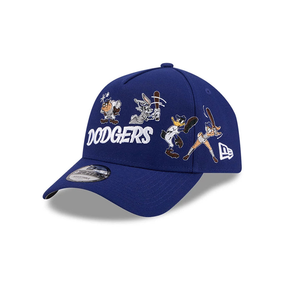 Pictured is this MLB X Looney Tunes LA Dodgers 9FORTY A-Frame Adjustable cap in dark blue. 4