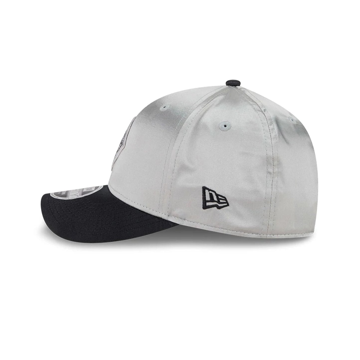 Pictured is this WNBA Draft 2026 Las Vegas Aces 9FORTY M-Crown cap in silver. 5