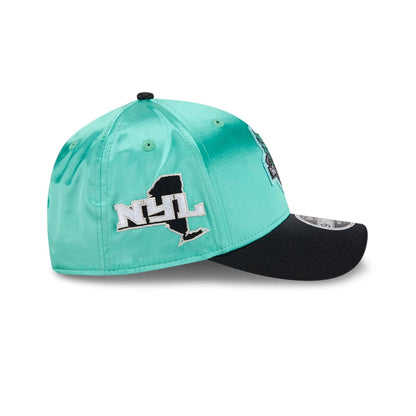 Pictured is this WNBA Draft 2026 New York Liberty 9FORTY M-Crown cap in black. 5