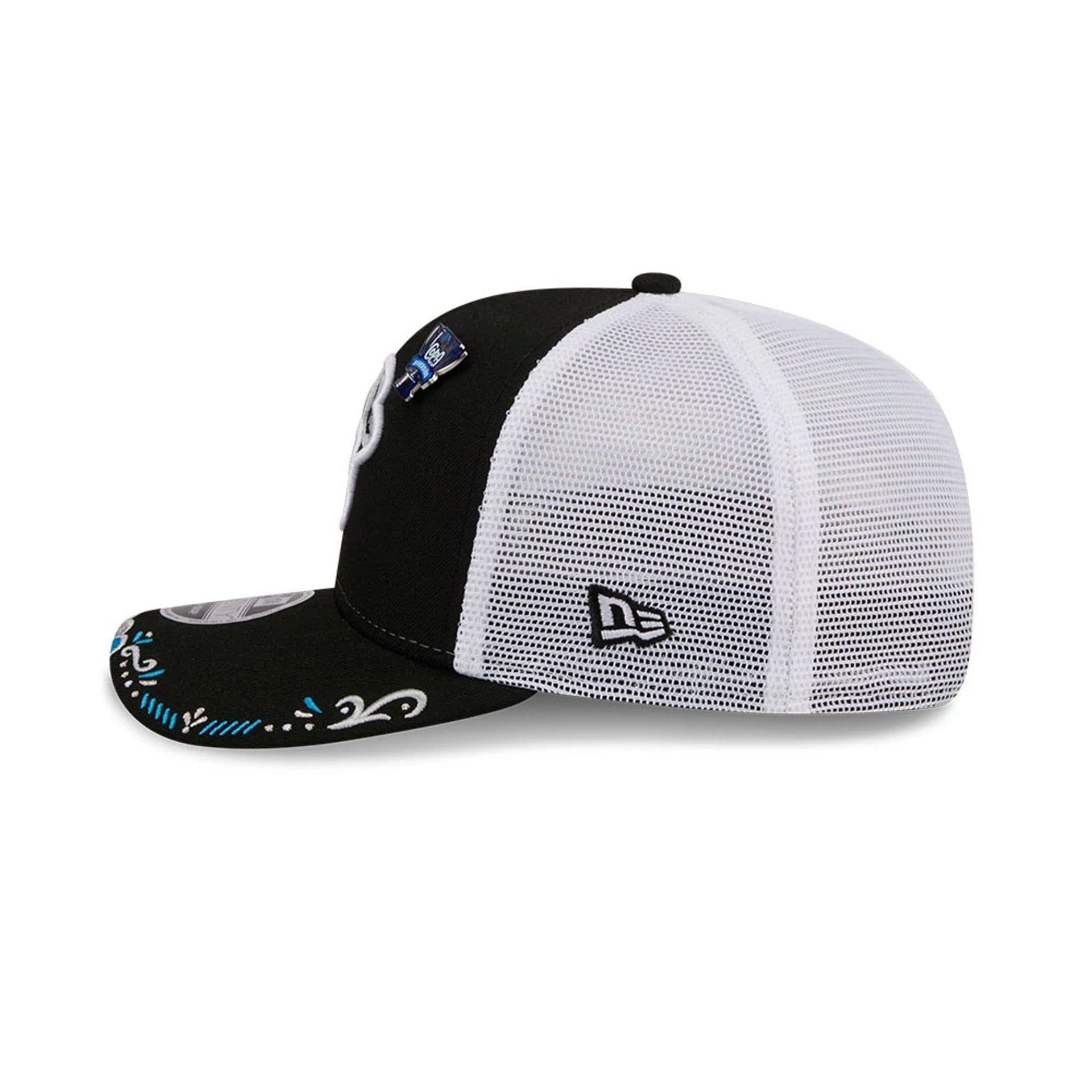 Pictured is this MiLB La Copa 2026 Las Vegas Aviators 9SEVENTY Stretch Snap cap in blue. 5