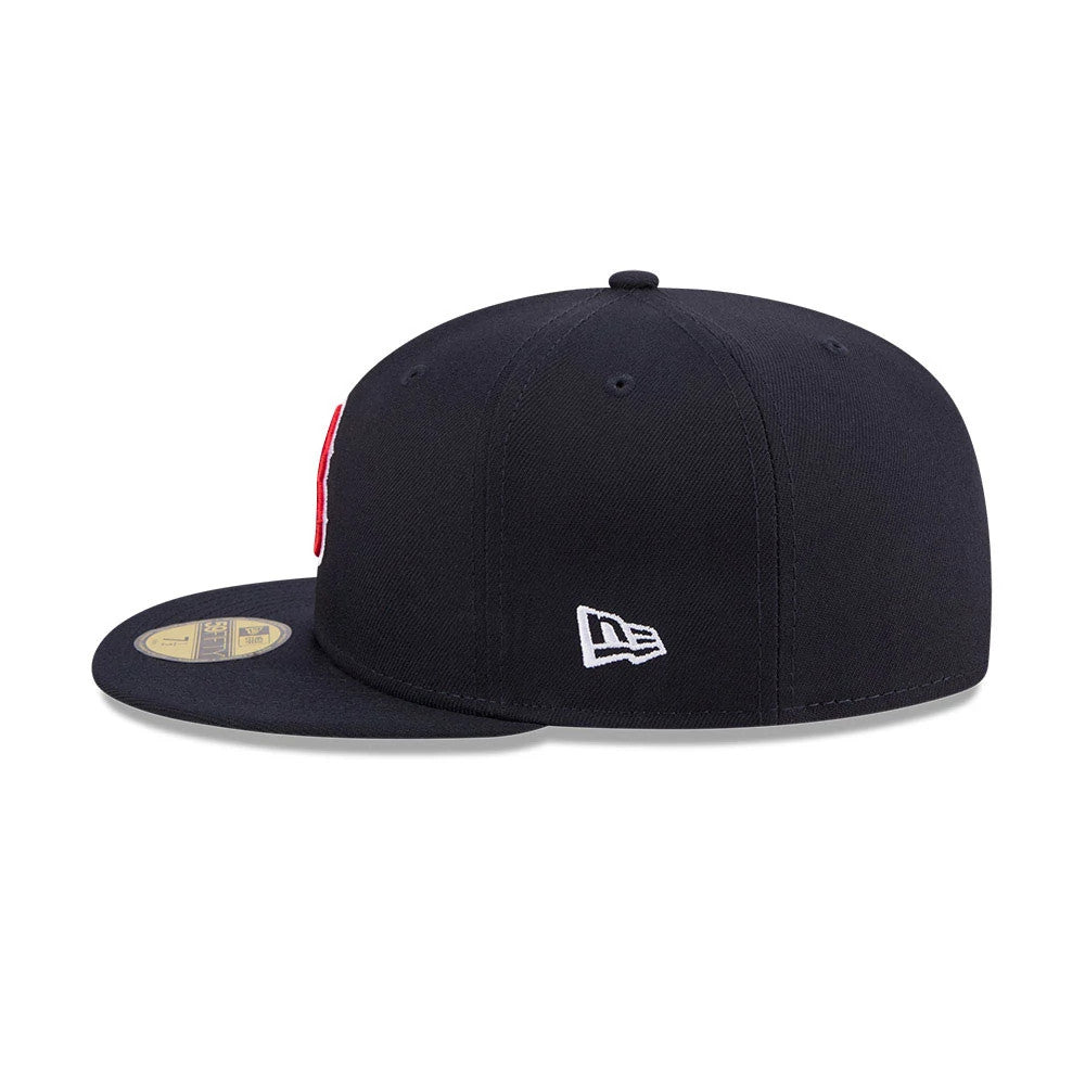 Pictured is this MLB Jackie Robinson Boston Red Sox 59FIFTY Fitted cap in navy. 6