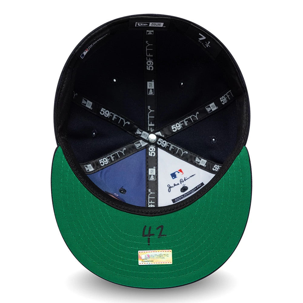 Pictured is this MLB Jackie Robinson Boston Red Sox 59FIFTY Fitted cap in navy. 2