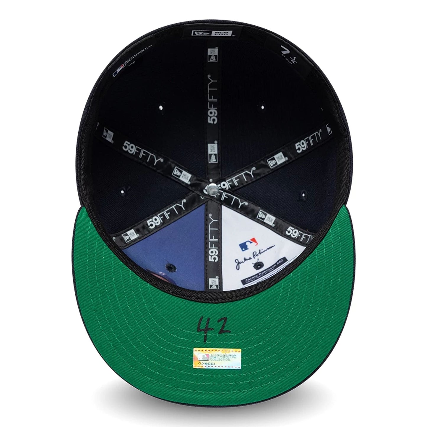 Pictured is this MLB Jackie Robinson New York Yankees 59FIFTY Fitted cap in navy. 2