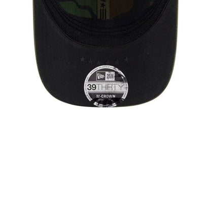 Pictured is this MLB Armed Forces Day 2026 New York Yankees 39THIRTY M-Crown Stretch Fit cap in green. 7