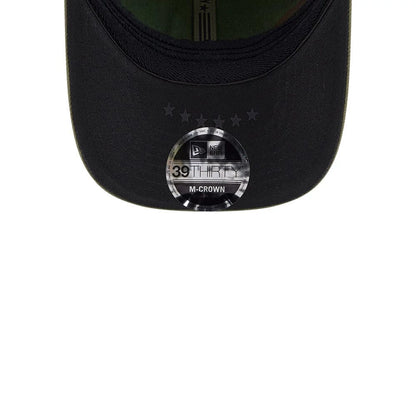 Pictured is this MLB Armed Forces Day 2026 New York Mets 39THIRTY M-Crown Stretch Fit cap in green. 7