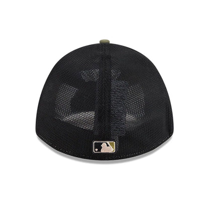 Pictured is this MLB Armed Forces Day 2026 Detroit Tigers 39THIRTY M-Crown Stretch Fit cap in green. 6