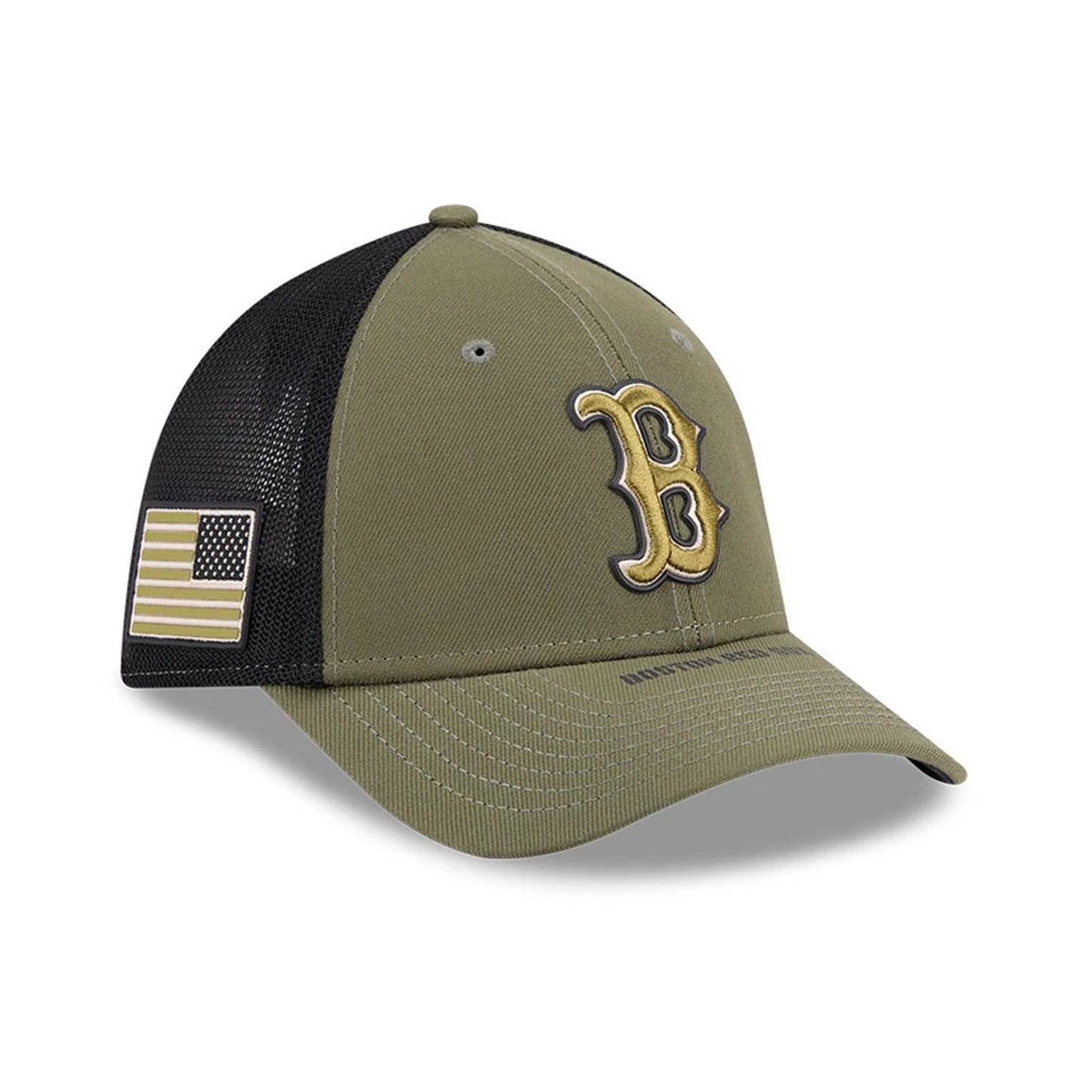 Pictured is this MLB Armed Forces Day 2026 Boston Red Sox 39THIRTY M-Crown Stretch Fit cap in green. 1