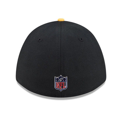 Pictured is this NFL Draft 2026 Pittsburgh Steelers 39THIRTY M-Crown Stretch Fit cap in black. 6