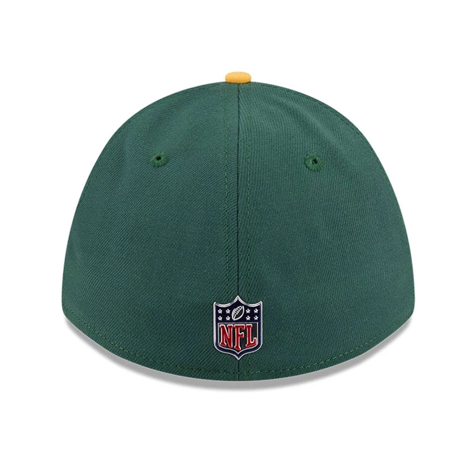Pictured is this NFL Draft 2026 Green Bay Packers 39THIRTY M-Crown Stretch Fit cap in dark green. 5