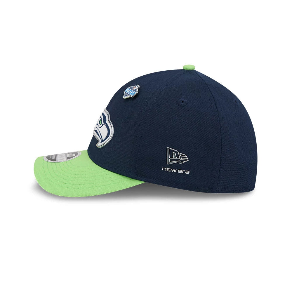 Pictured is this NFL Draft 2026 Seattle Seahawks 39THIRTY M-Crown Stretch Fit cap in dark blue. 6