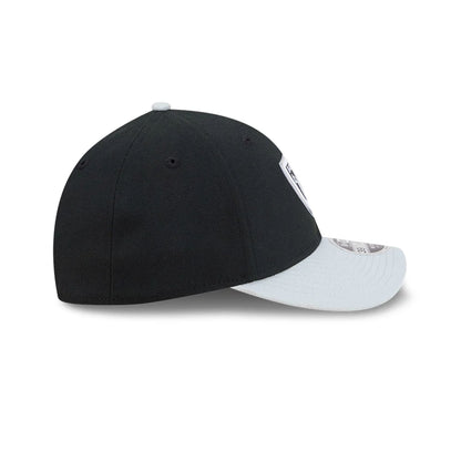 Pictured is this NFL Draft 2026 Las Vegas Raiders 39THIRTY M-Crown Stretch Fit cap in black. 7