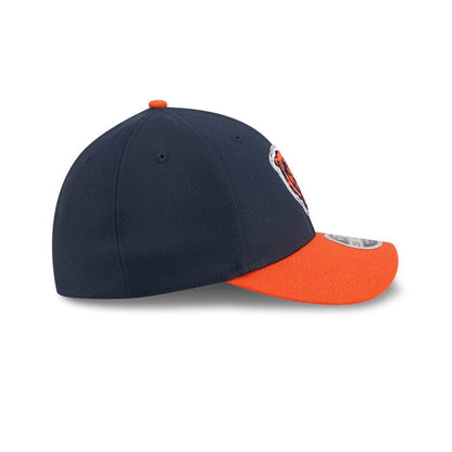 Pictured is this NFL Draft 2026 Chicago Bears 39THIRTY M-Crown Stretch Fit cap in navy. 6