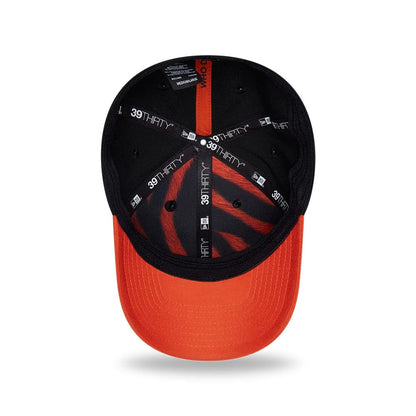 Pictured is this NFL Draft 2026 Cincinnati Bengals 39THIRTY M-Crown Stretch Fit cap in black. 2