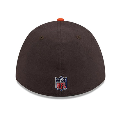 Pictured is this NFL Draft 2026 Cleveland Browns 39THIRTY M-Crown Stretch Fit cap in dark brown. 5