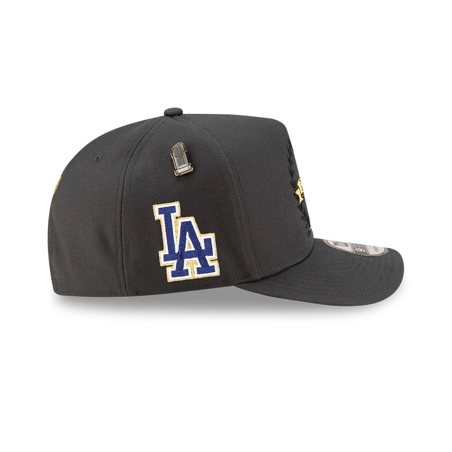 Pictured is this LA Dodgers MLB Parade 2025 Charcoal 9FIFTY A-Frame Snapback adjustable cap. 6