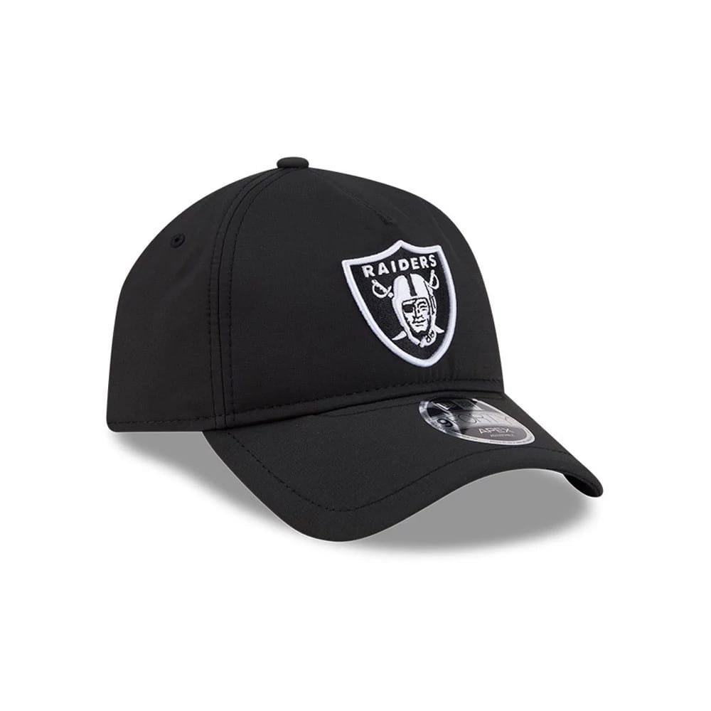Pictured is this NFL Quickstrike Raiders 9FORTY Apex cap in black. 3