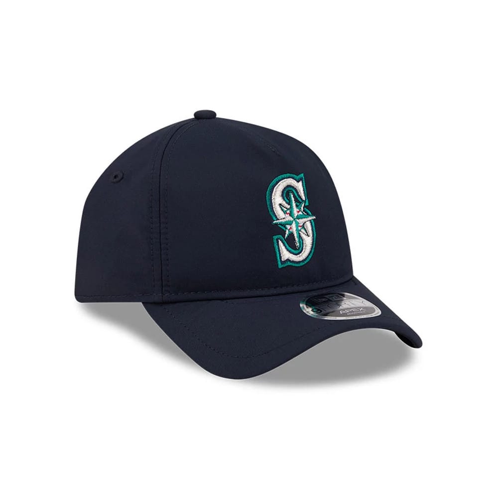 Pictured is this MLB Quickstrike Seattle Mariners 9FORTY Apex cap in navy. 3