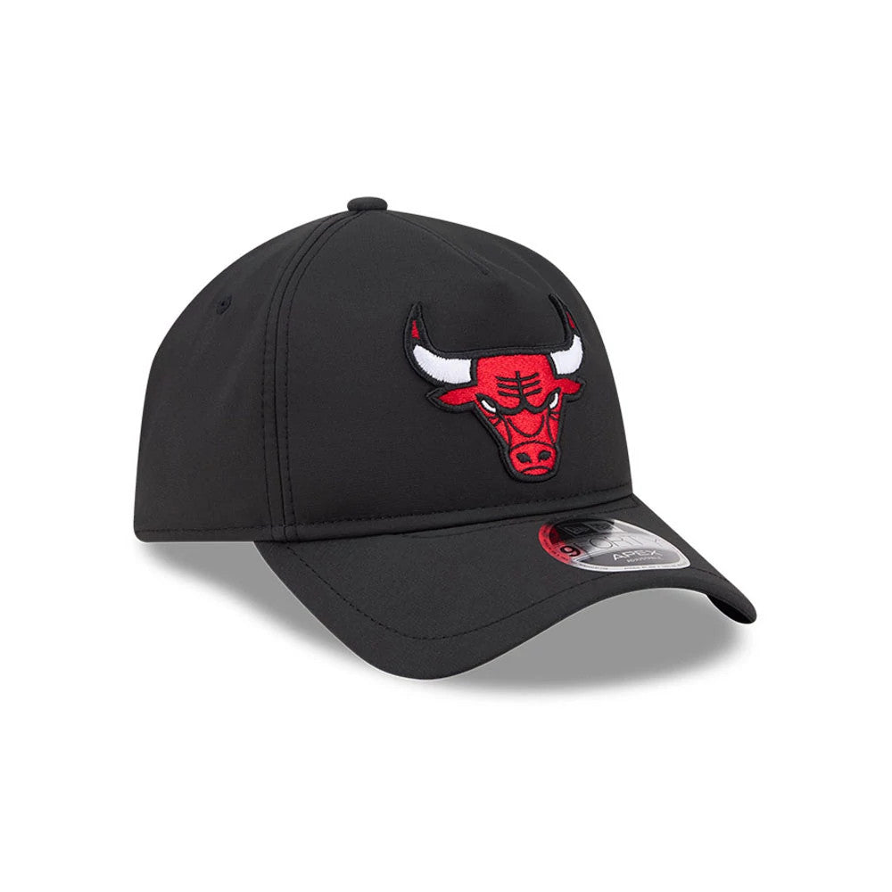 Pictured is this NBA Quickstrike Core Chicago Bulls 9FORTY Apex cap in black. 3