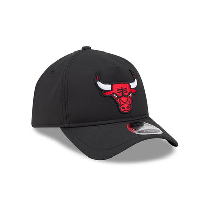 Pictured is this NBA Quickstrike Core Chicago Bulls 9FORTY Apex cap in black. 3