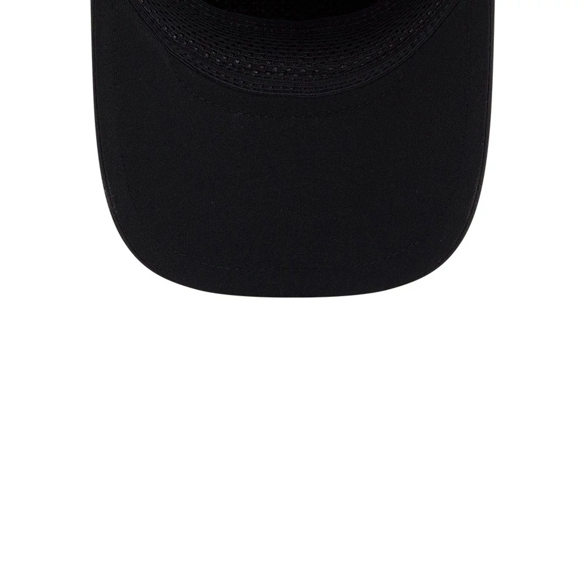 Pictured is this NBA Quickstrike Chicago Bulls 9FORTY Apex cap in black. 7