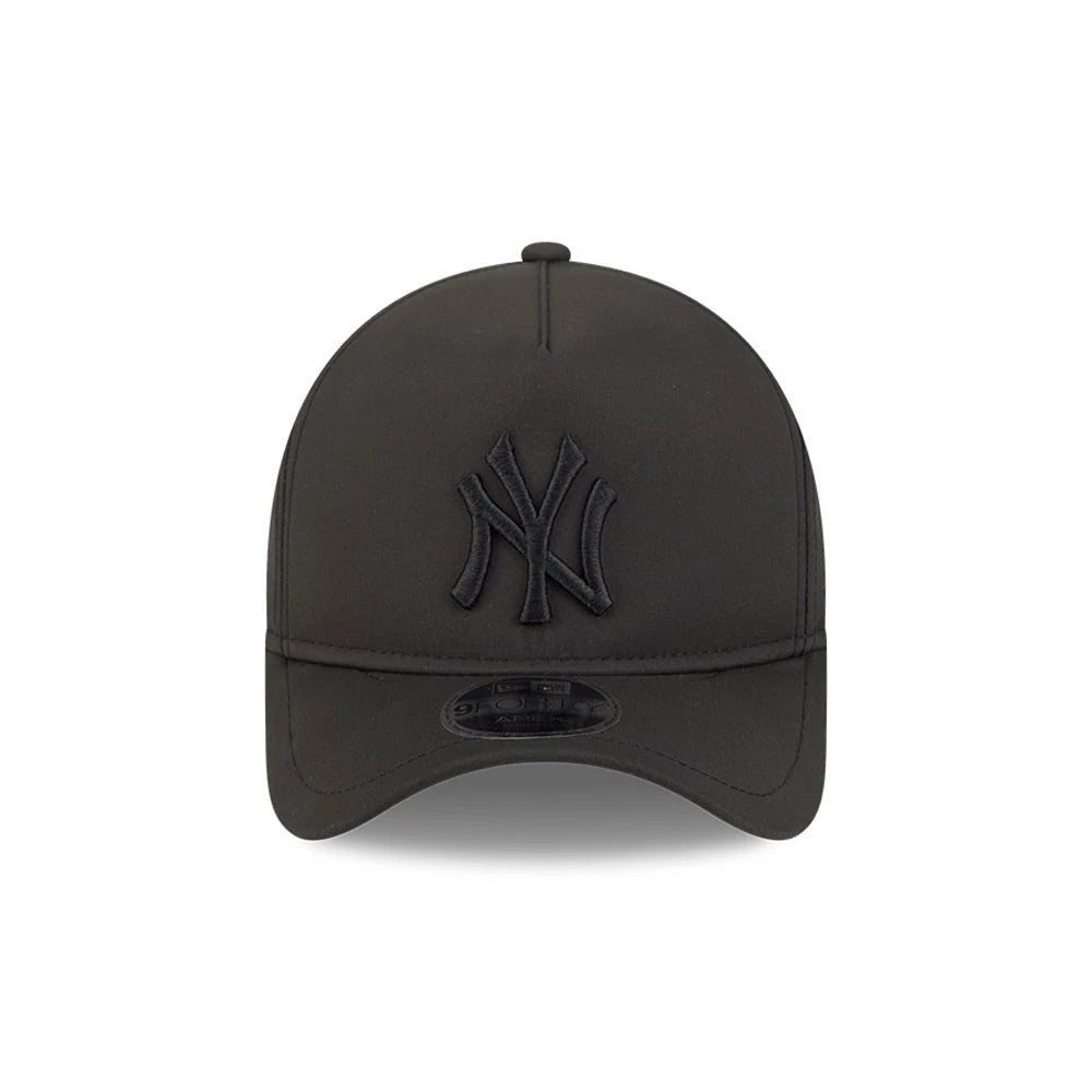 Pictured is this MLB Quickstrike Yankees 9FORTY Apex cap in black on black. 2