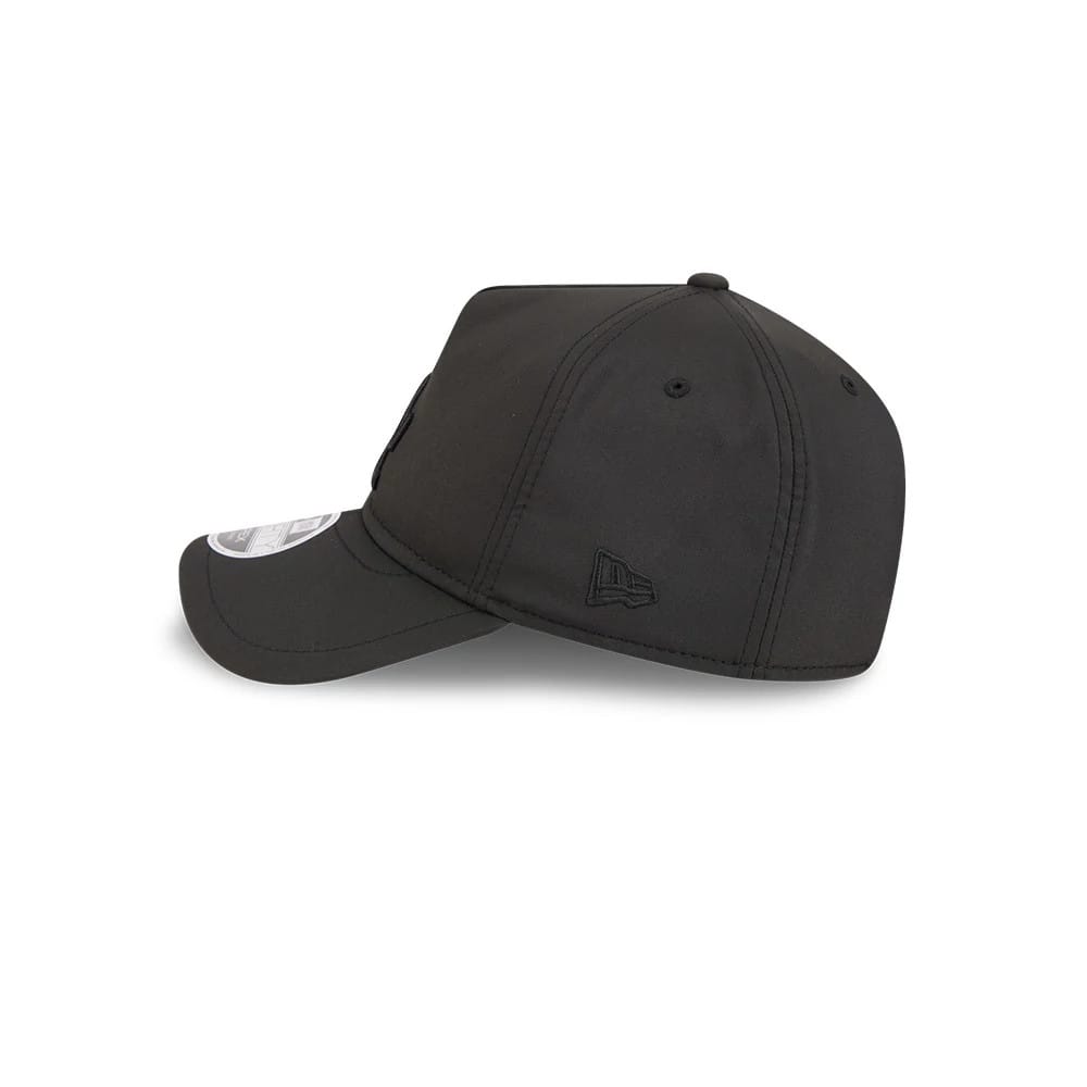 Pictured is this MLB Quickstrike LA Dodgers 9FORTY Apex cap in black on black. 5