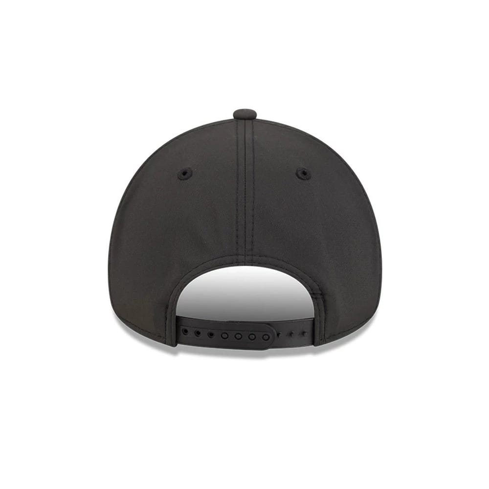 Pictured is this MLB Quickstrike LA Dodgers 9FORTY Apex cap in black on black. 4