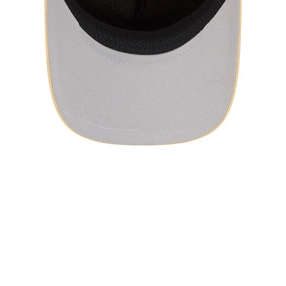 Pictured is this MLB Quickstrike Chicago White Sox 9FORTY Apex cap in white. 2