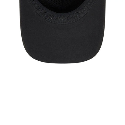 Pictured is this NBA Quickstrike Chicago Bulls 9FORTY Apex cap in black on black. 7