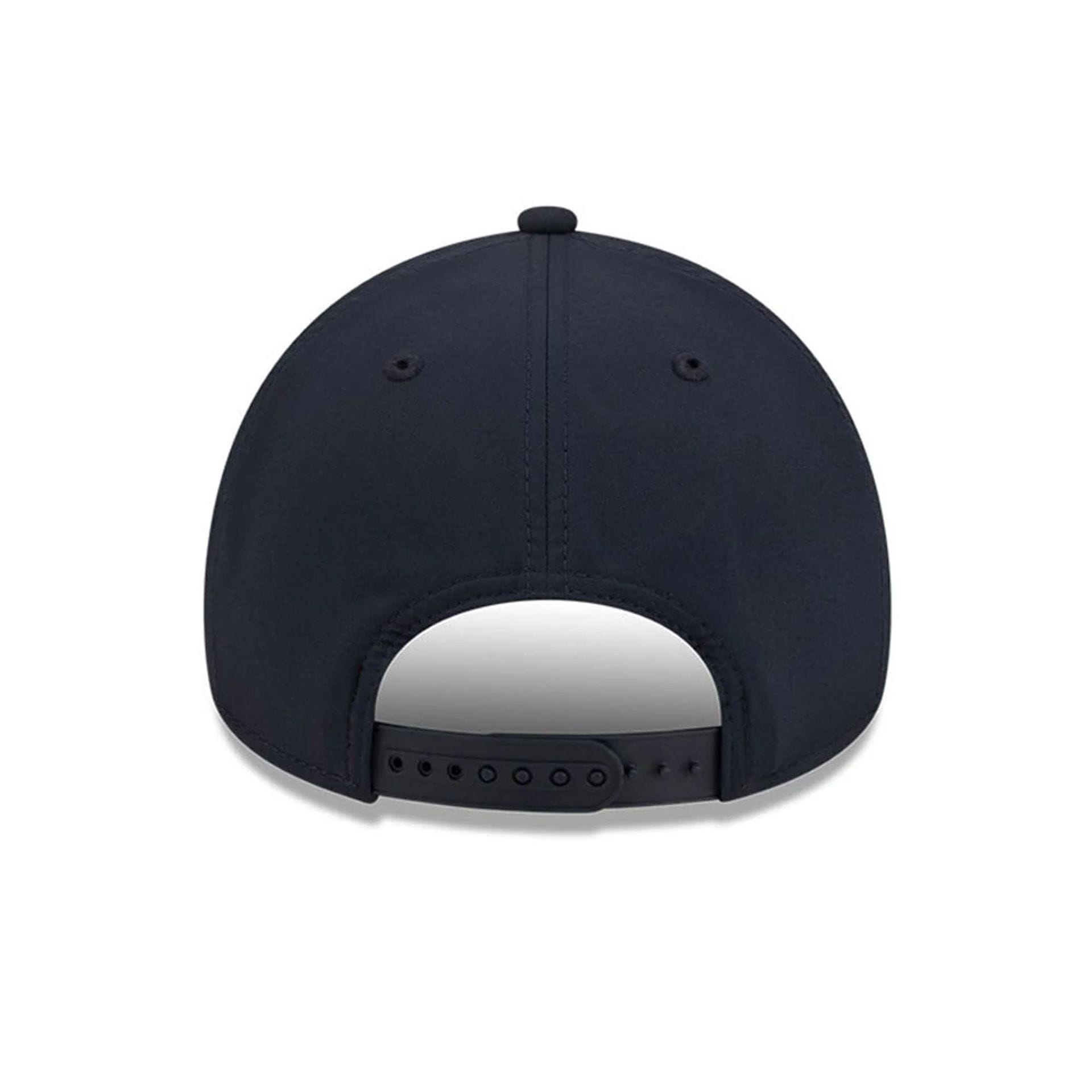 Pictured is this MLB Quickstrike Boston Red Sox 9FORTY Apex cap in navy. 4