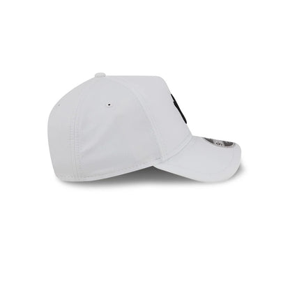 Pictured is this MLB Quickstrike New York Yankees 9FORTY Apex cap in white. 7