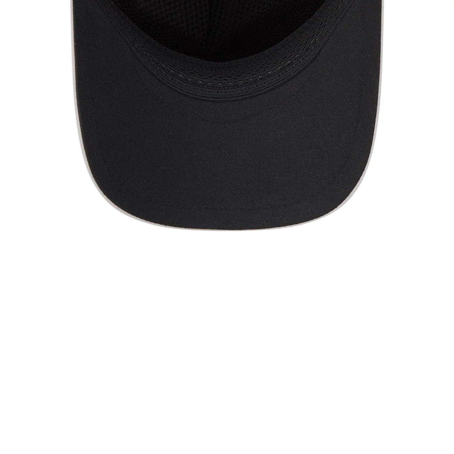 Pictured is this MLB Quickstrike Milwaukee Brewers 9FORTY Apex cap in Grey. 2