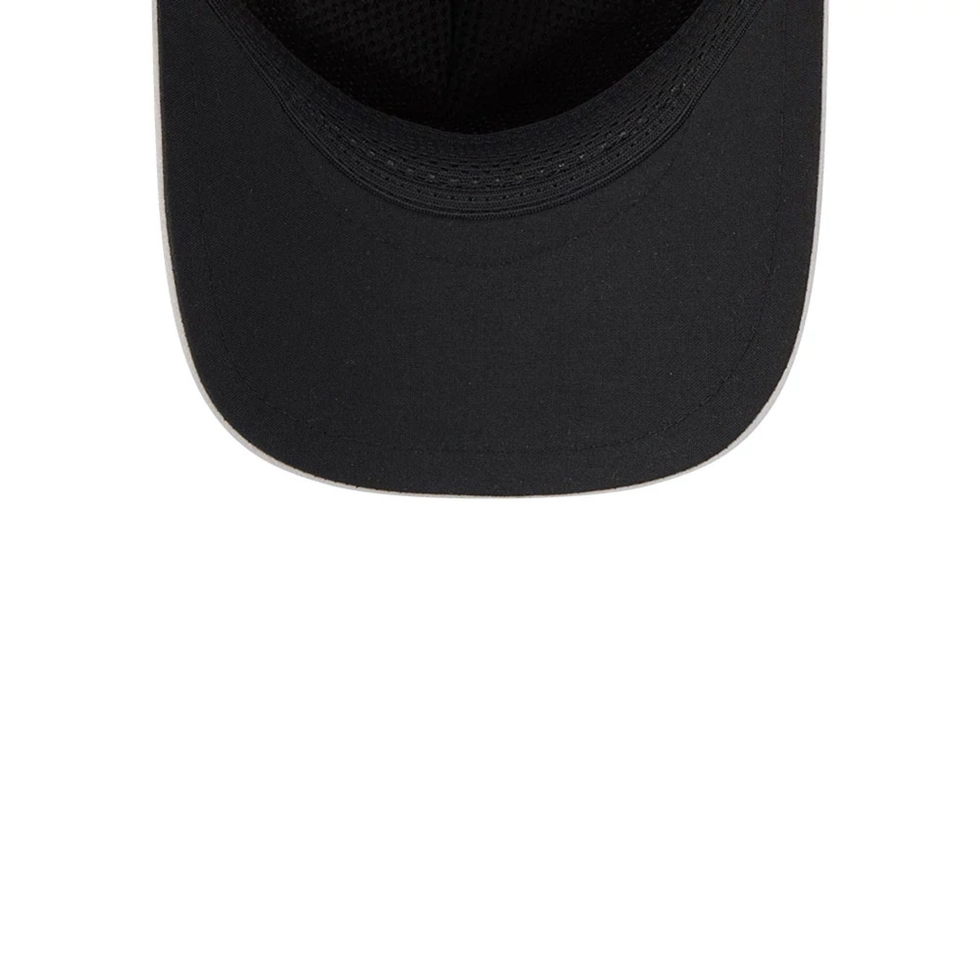 Pictured is this MLB Quickstrike Milwaukee Brewers 9FORTY Apex cap in Grey. 2