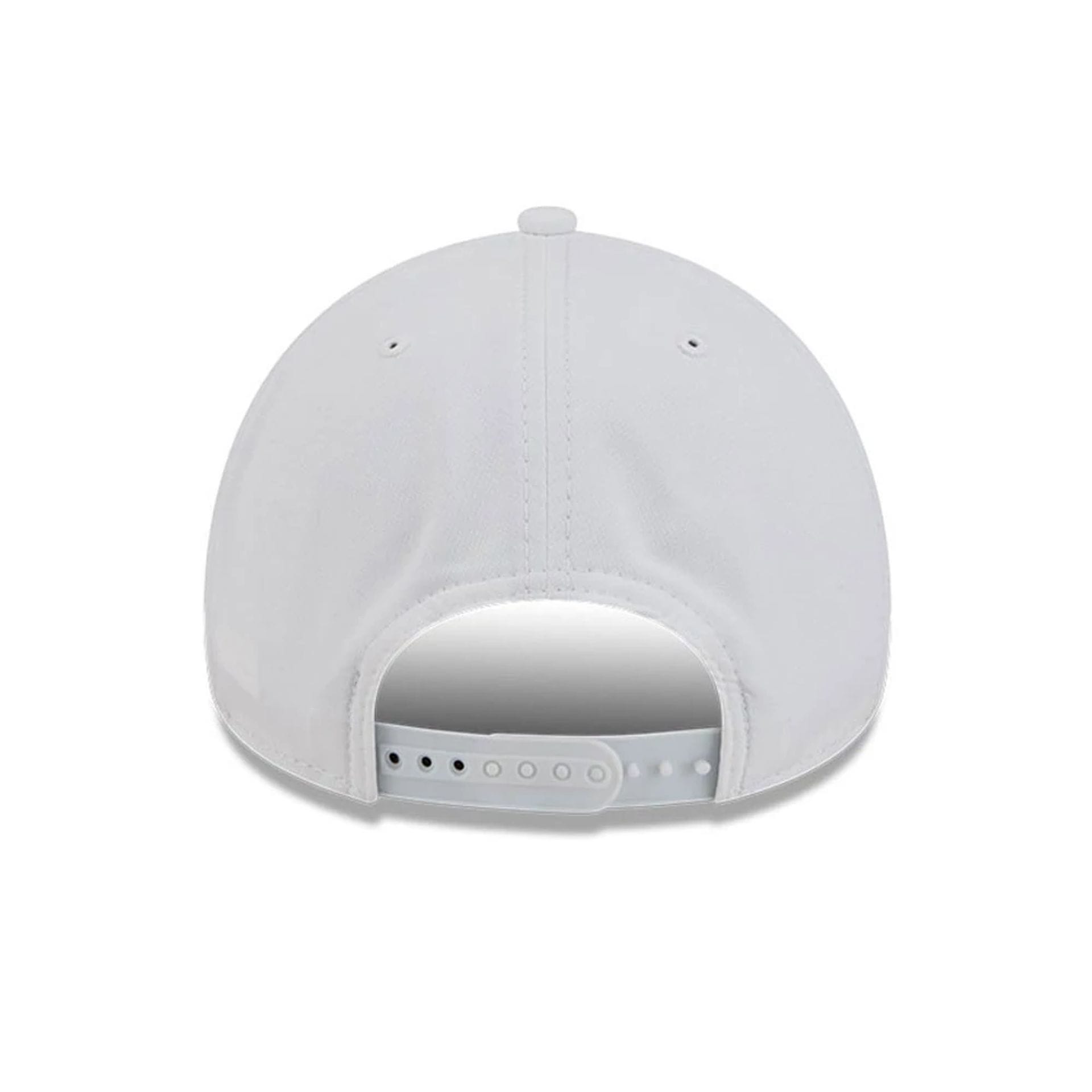 Pictured is this MLB Quickstrike LA Dodgers 9FORTY Apex cap in white. 5