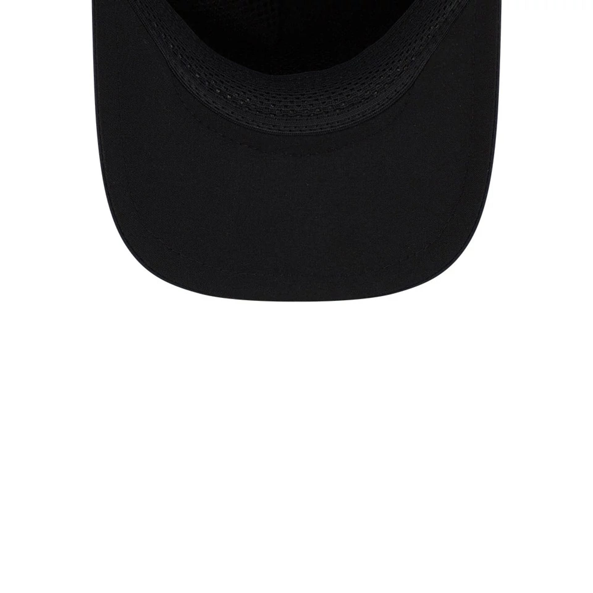 Pictured is this MLB Quickstrike Minnesota Twins 9FORTY Apex cap in navy. 7