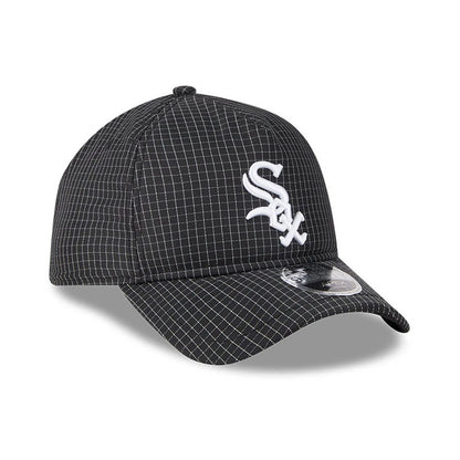 Pictured is this MLB Quickstrike Chicago White Sox 9FORTY Apex cap in black. 3