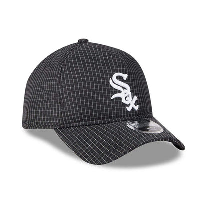 Pictured is this MLB Quickstrike Chicago White Sox 9FORTY Apex cap in black. 3