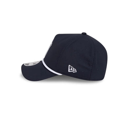 Pictured is this MLB Quickstrike New York Yankees 9FORTY Apex cap in navy. 5