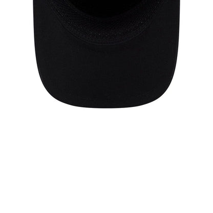 Pictured is this MLB Quickstrike New York Yankees 9FORTY Apex cap in navy. 7
