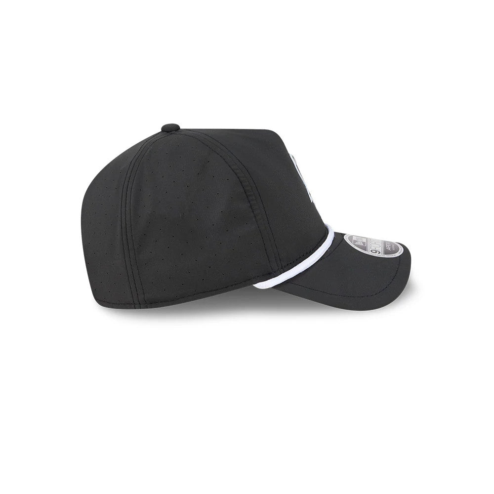 Pictured is this MLB Quickstrike Chicago White Sox 9FORTY Apex cap in black. 6