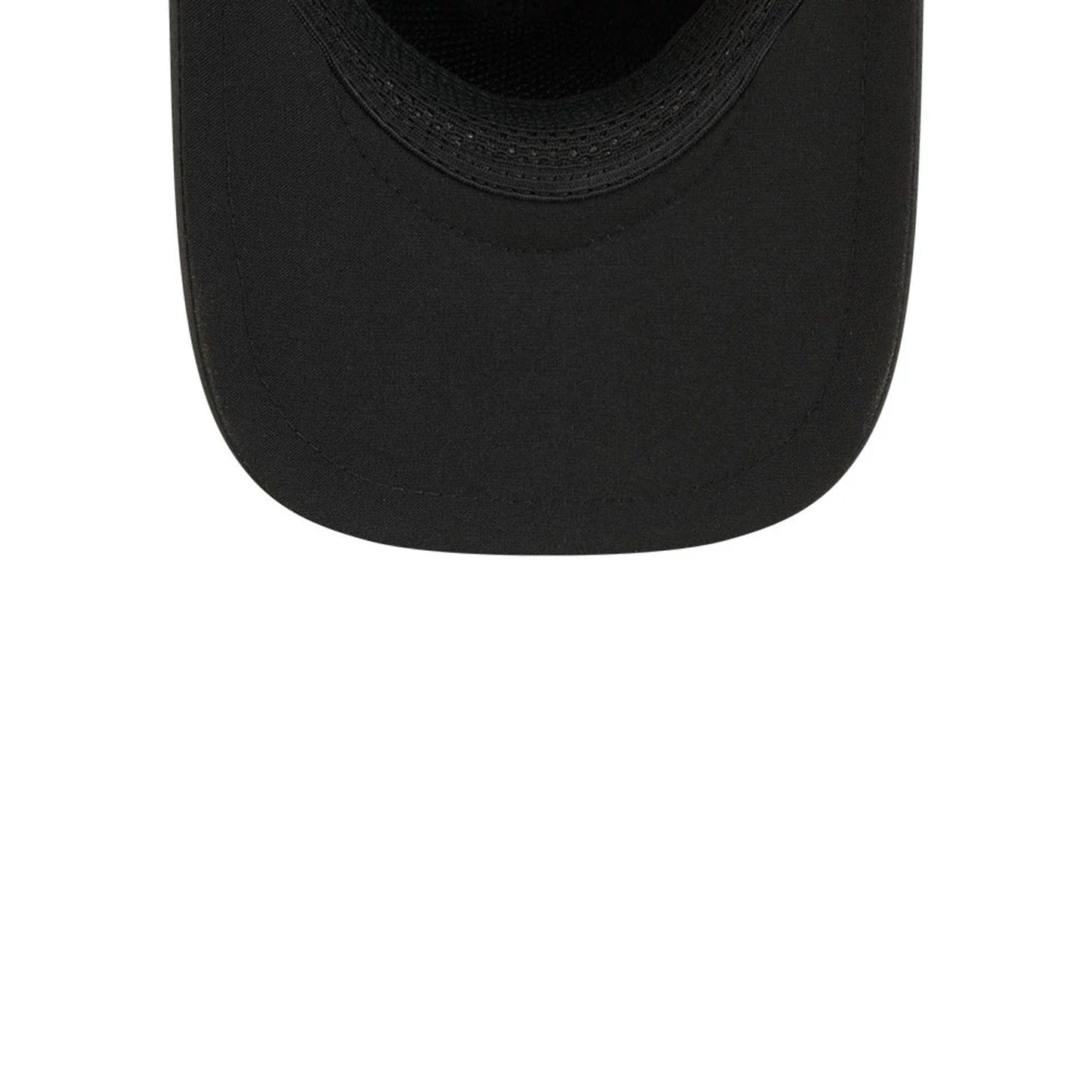 Pictured is this NFL Quickstrike Las Vegas Raiders 9FORTY Apex cap in black. 7