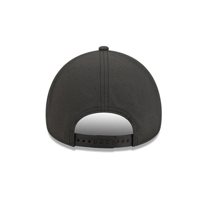 Pictured is this NBA Quickstrike Chicago Bulls 9FORTY Apex cap in black. 4