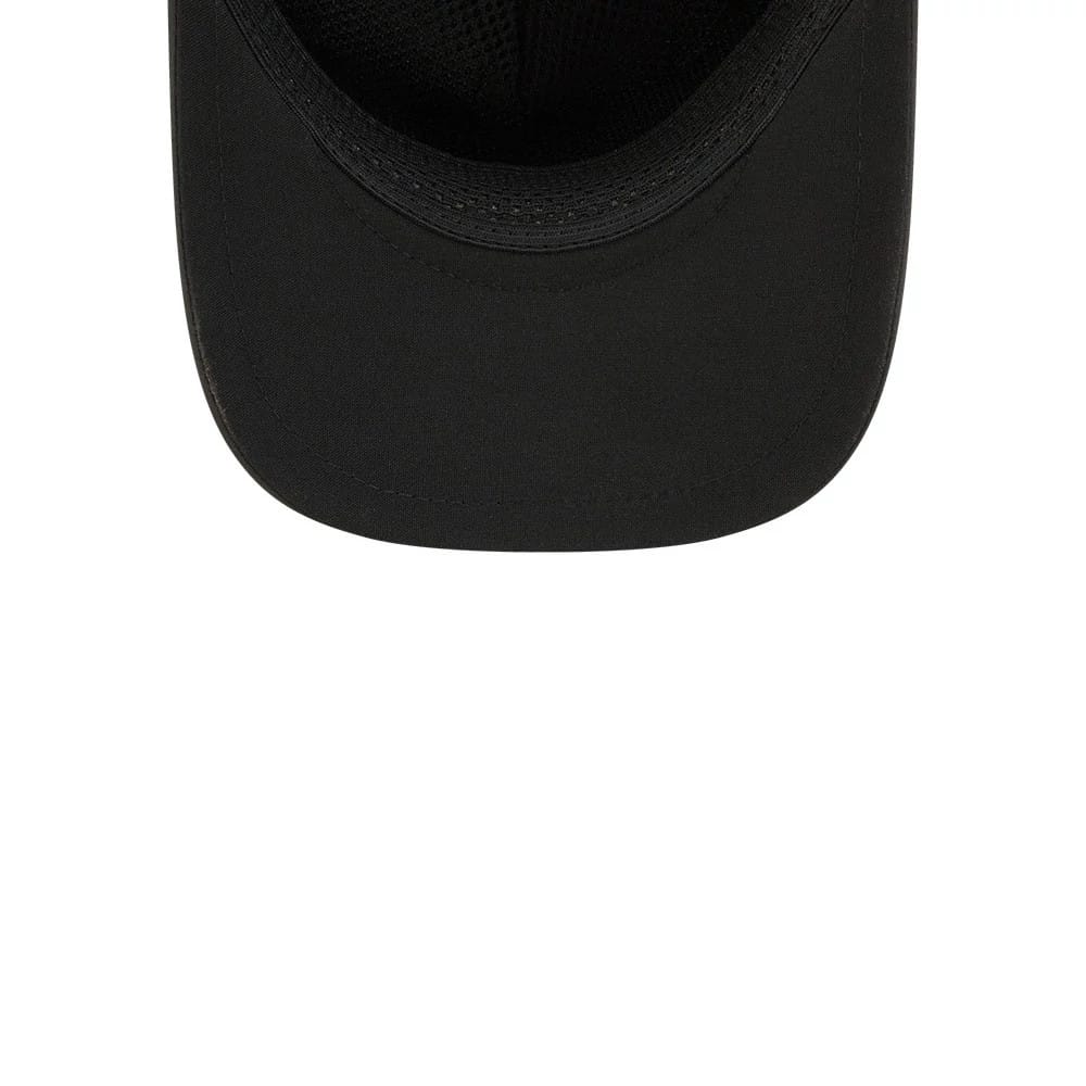 Pictured is this NBA Quickstrike Chicago Bulls 9FORTY Apex cap in black. 7
