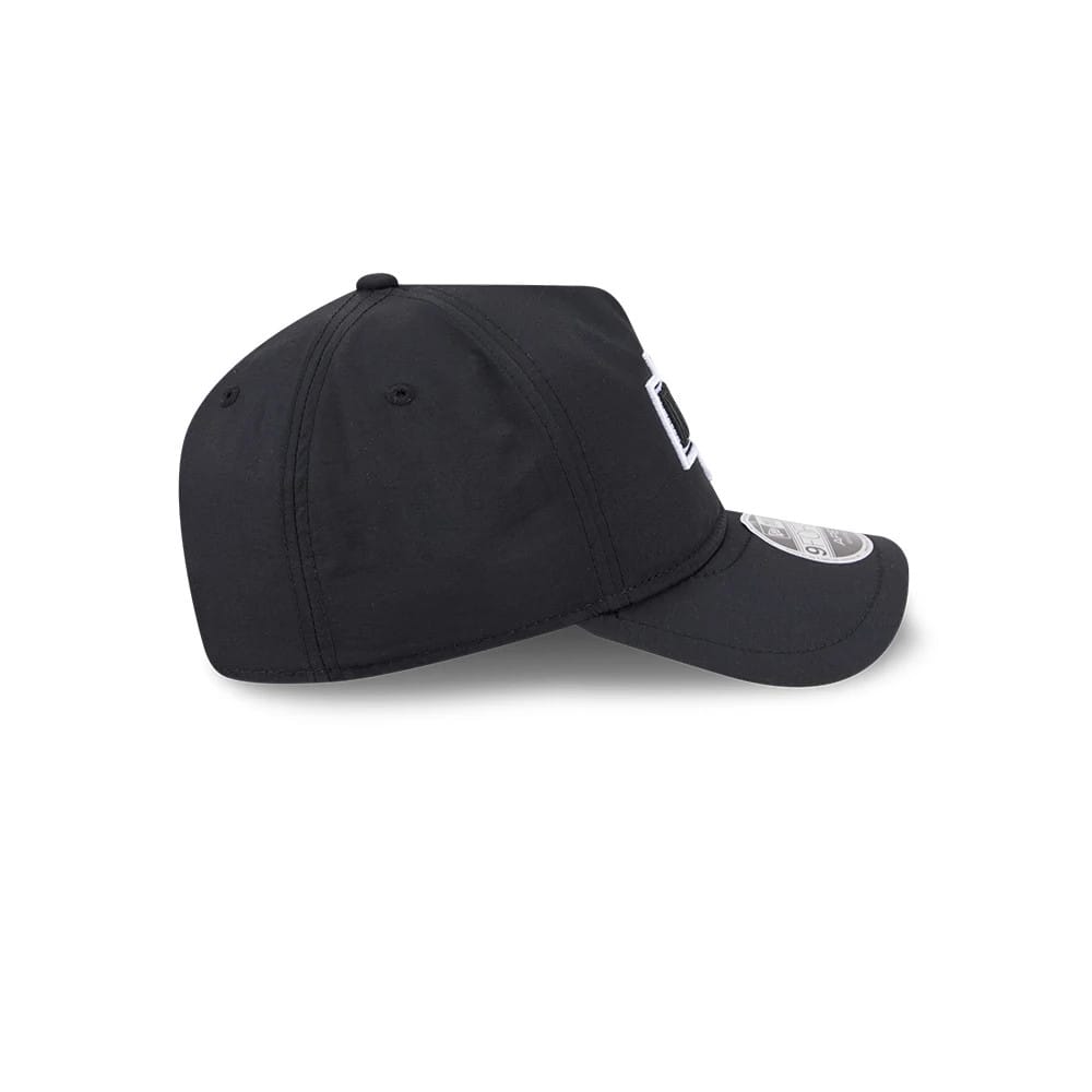 Pictured is this NHL Quickstrike LA Kings 9FORTY Apex cap in black. 5